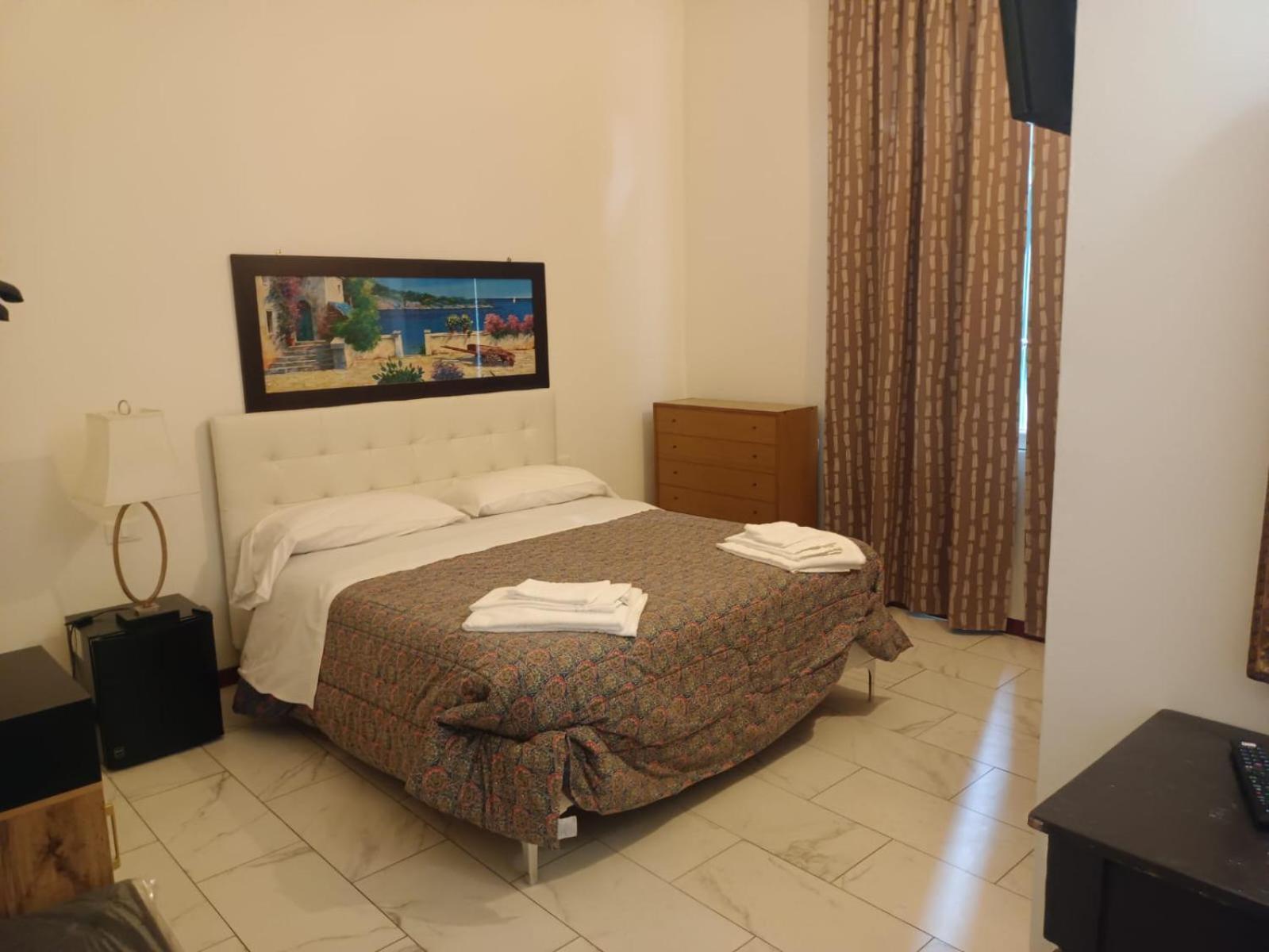 פראטו Villa Giove Rooms מראה חיצוני תמונה